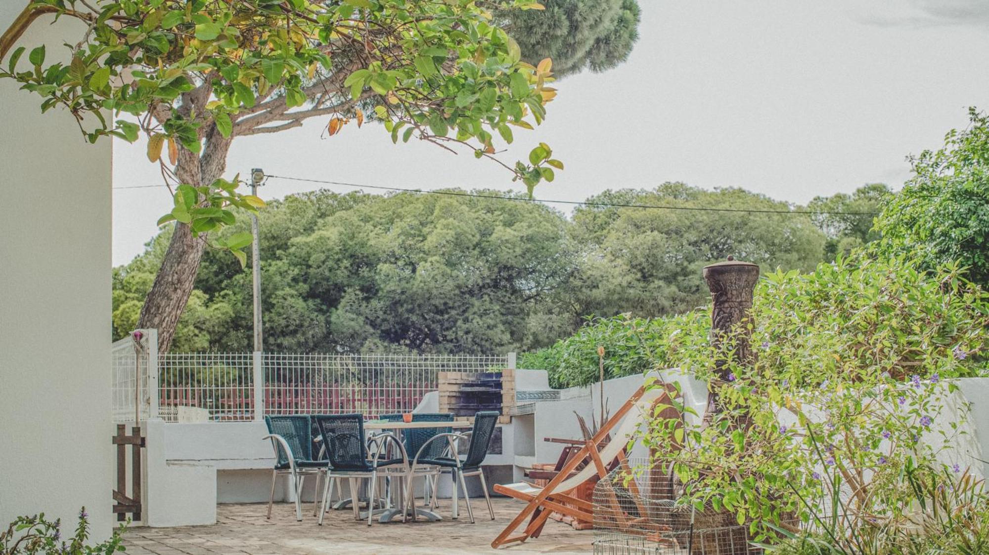 Pine House - Faro Airport, Beach And City Center Exterior photo