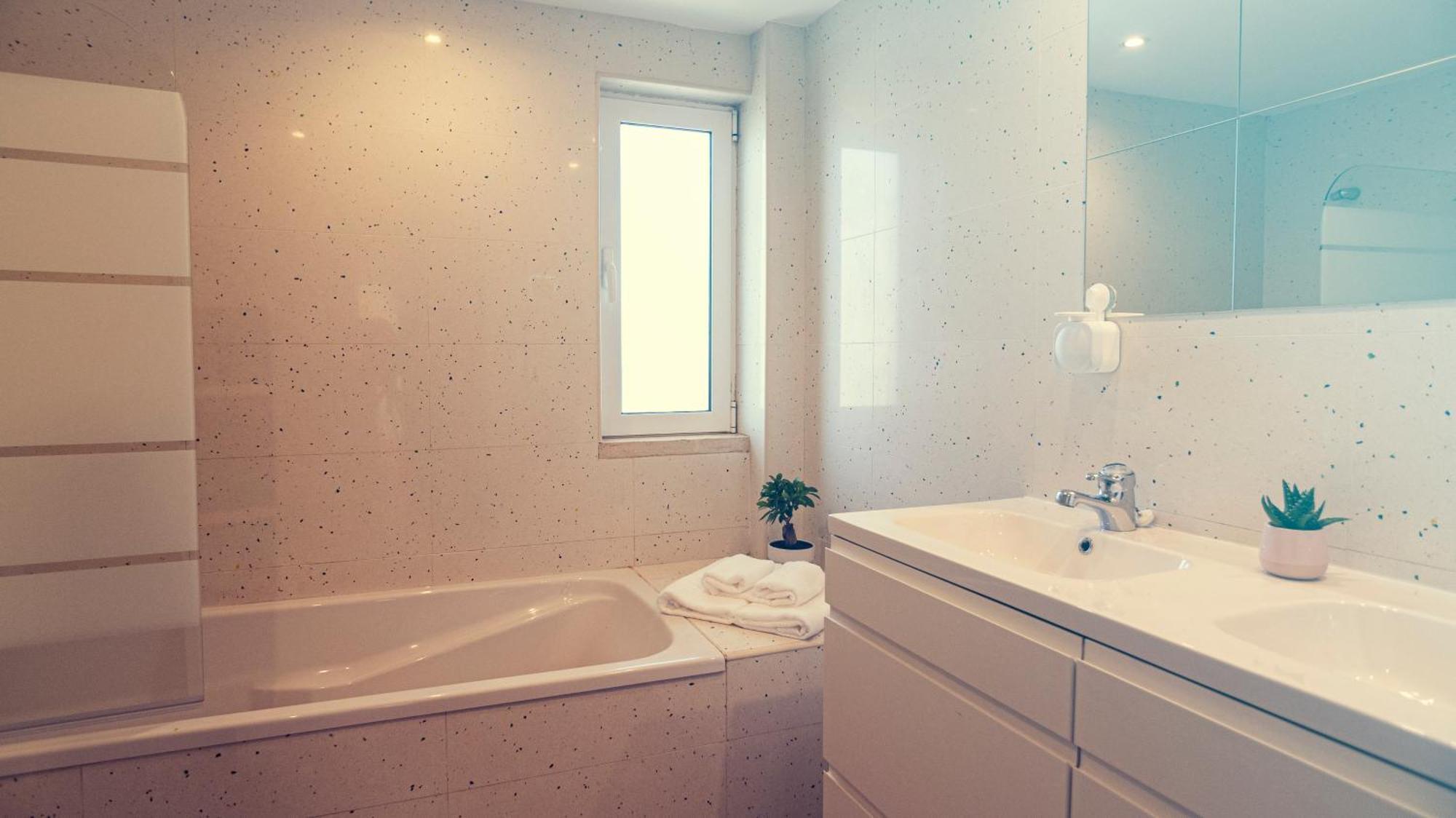 Pine House - Faro Airport, Beach And City Center Room photo